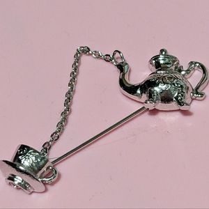 Vintage Avon Teacup and Teapot Pin
